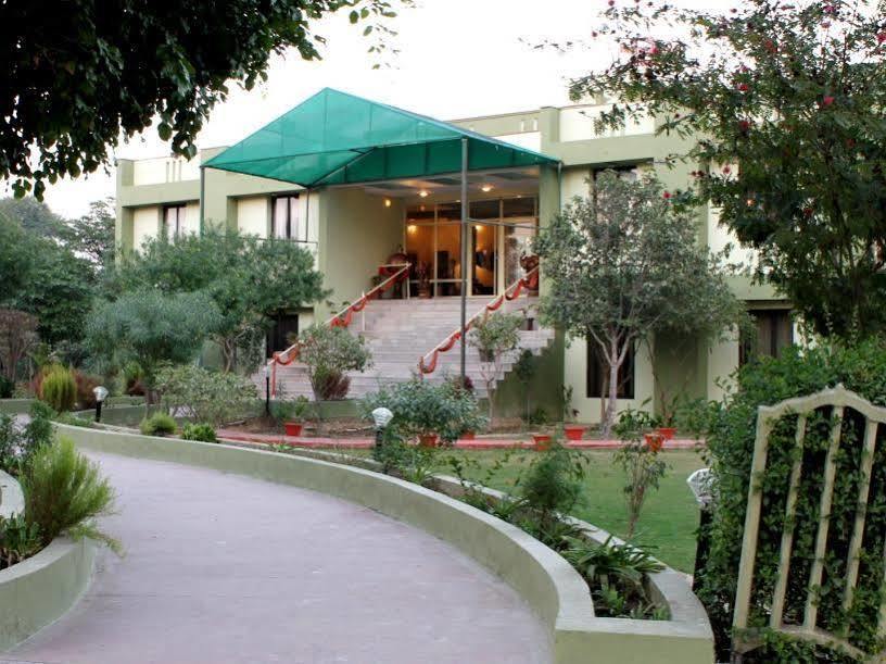 Kadamb Kunj Resort Bharatpur Εξωτερικό φωτογραφία